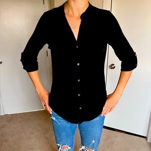 Ellen Tracy Polyester Black Top